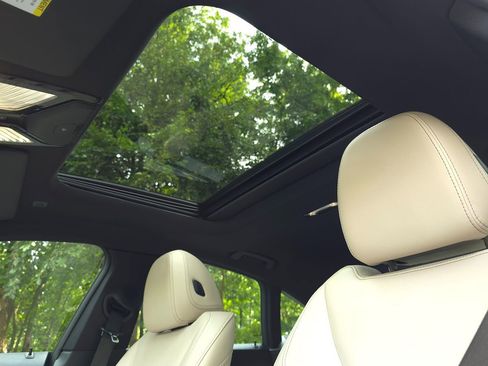 Used 2023 BMW i4 eDrive40 w/ M Sport Package image 50