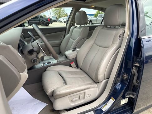 Used 2009 Nissan Maxima 3.5 SV w/ Sport Pkg FWD image 2