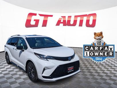 Used 2025 Toyota Sienna XSE