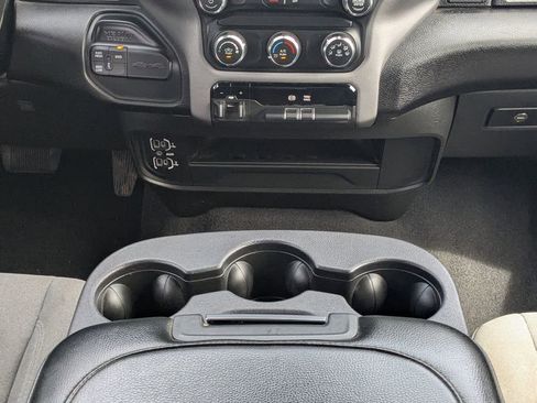 Used 2024 RAM 2500 Big Horn image 17
