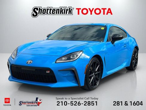 Used 2022 Toyota GR86 Premium image 1