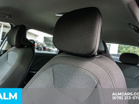 Used 2025 Kia K4 FWD image 18