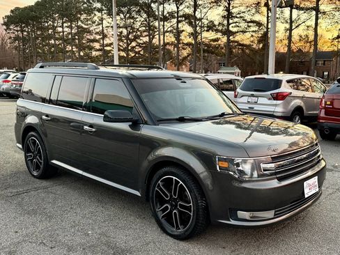 Used 2015 Ford Flex SEL w/ Equipment Group 202A image 3