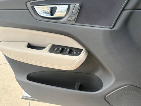 New 2026 Volvo XC60 B5 Core w/ Climate Package AWD/4WD image 16