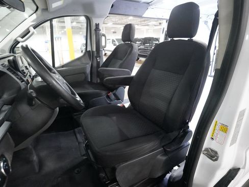 Used 2022 Ford Transit 250 Low Roof w/ Exterior Upgrade Package RWD image 8