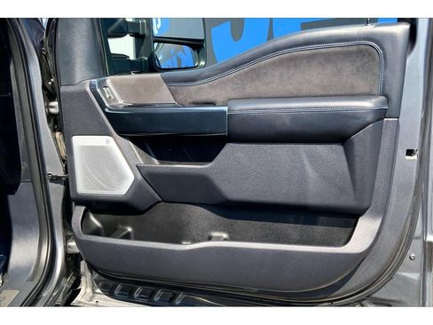 Used 2025 Ford F350 Platinum AWD/4WD image 26