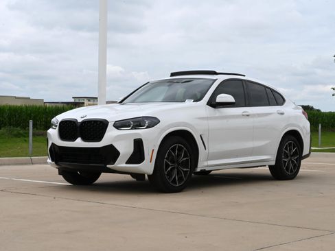 Certified 2025 BMW X4 xDrive30i w/ Premium Package AWD/4WD image 5