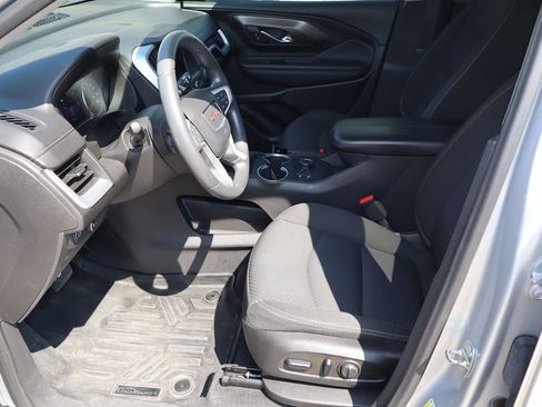 Used 2022 GMC Terrain SLE w/ Driver Convenience Package FWD image 15