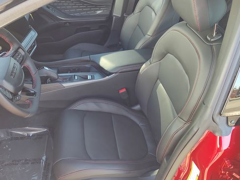 New 2026 Dodge Charger R/T AWD/4WD image 10