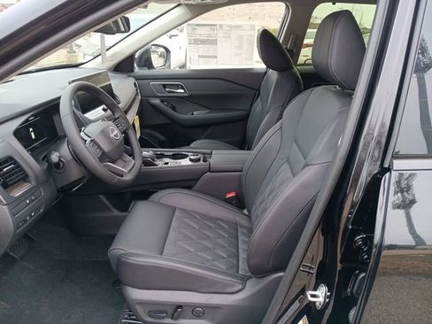 New 2026 Nissan Rogue Platinum w/ Platinum Premium Package AWD/4WD image 11