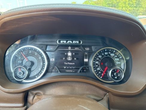 Used 2022 RAM 1500 Laramie image 14