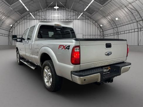 Used 2016 Ford F250 Lariat w/ Lariat Ultimate Package image 4