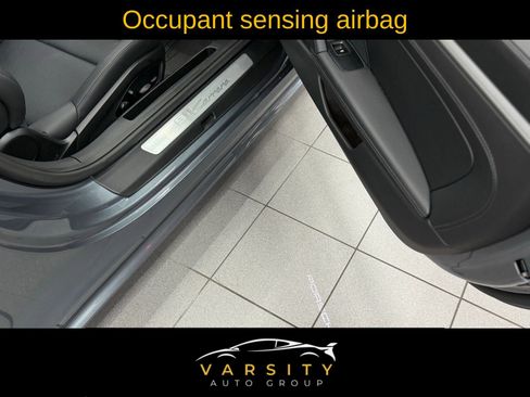 Used 2025 Porsche 911 Carrera image 36