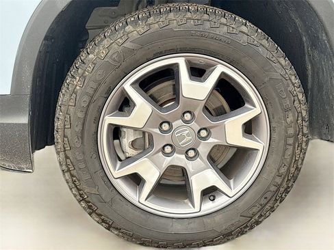 Used 2023 Honda Passport TrailSport image 31