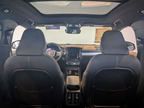 New 2026 Volvo XC40 B5 Ultra w/ Protection Package Premier image 26