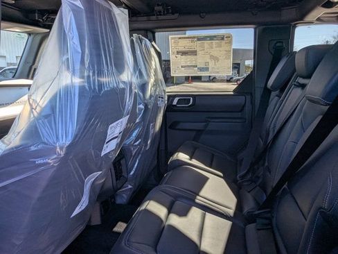 New 2025 Ford Bronco Outer Banks AWD/4WD image 12