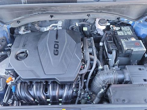 Used 2021 Hyundai Santa Fe SE w/ Cargo Package image 24