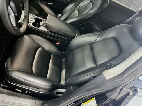 Used 2022 Tesla Model 3 Performance AWD/4WD image 17