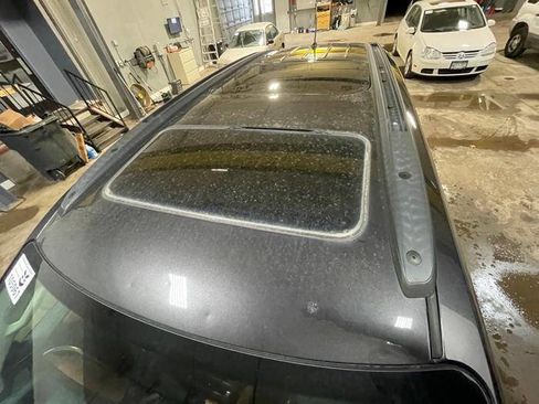 Used 2015 Chevrolet Traverse LT image 10