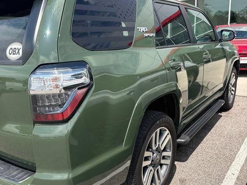 Used 2022 Toyota 4Runner TRD Sport w/ Technology Package AWD/4WD image 3