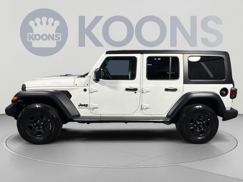 Used 2024 Jeep Wrangler Unlimited Sport AWD/4WD image 2