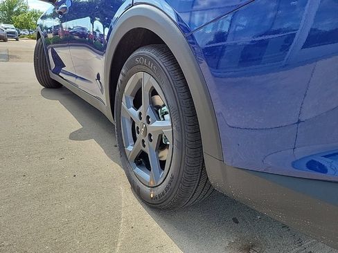 New 2026 Kia K4 FWD image 17