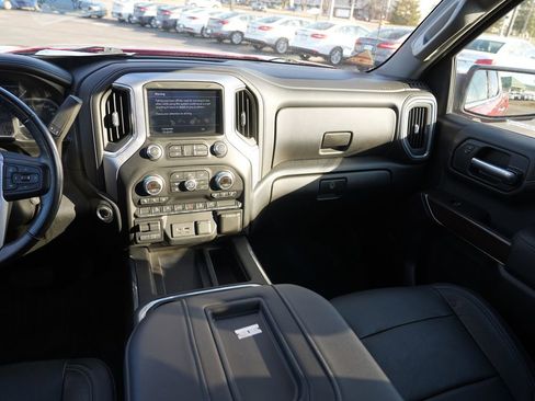 Used 2019 GMC Sierra 1500 SLT image 22