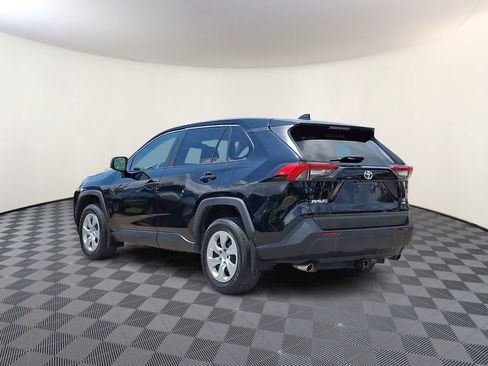 Certified 2022 Toyota RAV4 LE AWD/4WD image 9