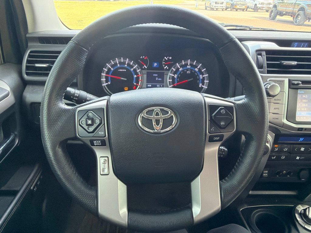 Used 2019 Toyota 4Runner Limited AWD/4WD image 19