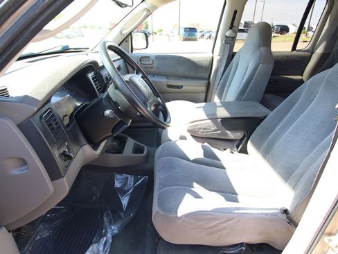 Used 2004 Dodge Dakota SLT w/ Deluxe Convenience Group AWD/4WD image 6