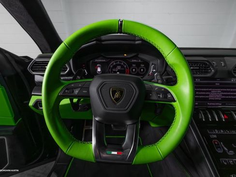 Used 2024 Lamborghini Urus S image 27