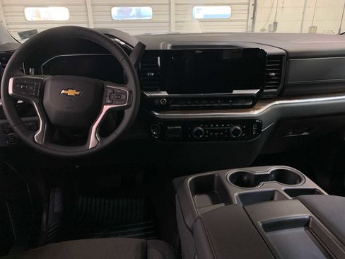 New 2026 Chevrolet Silverado 1500 LT image 4