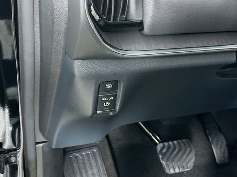 New 2026 Nissan Armada SV image 15