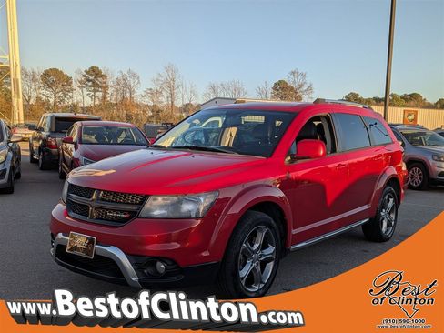 Used 2017 Dodge Journey Crossroad image 1