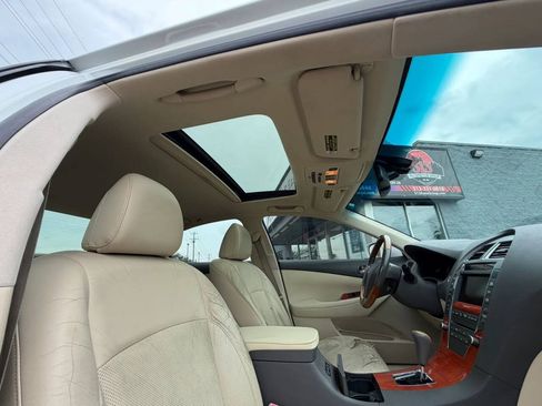 Used 2010 Lexus ES 350 FWD image 25