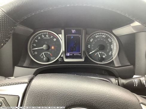 Used 2022 Toyota Tacoma SR5 RWD image 8