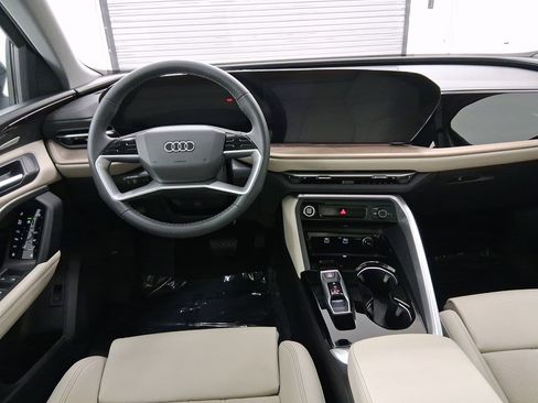 New 2025 Audi Q5 Premium Plus image 4