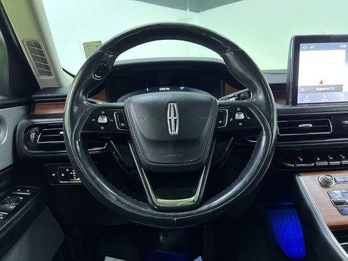 Used 2020 Lincoln Aviator Reserve w/ Equipment Group 201A AWD/4WD image 19