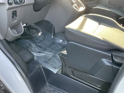 Used 2022 Ford Transit 350 XLT image 15