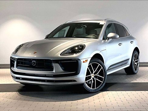 New 2026 Porsche Macan image 1