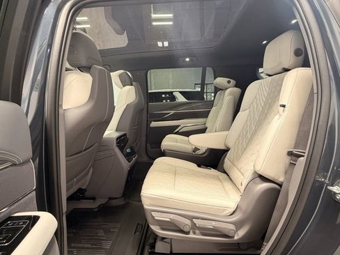 Used 2026 Cadillac Escalade IQL Sport 1 image 20