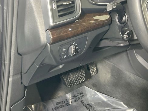 Used 2019 Audi Q5 2.0T Premium Plus w/ Premium Plus Package image 10