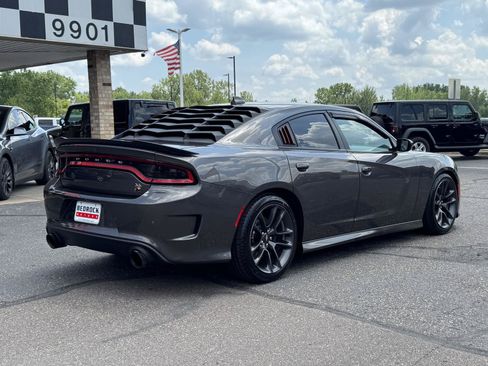 Used 2020 Dodge Charger Scat Pack w/ Plus Group RWD image 7