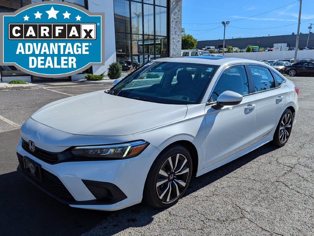 Used 2024 Honda Civic EX image 2