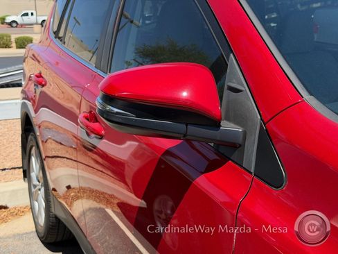 Used 2015 Toyota RAV4 Limited FWD image 10