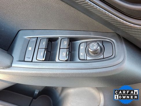 Certified 2025 Subaru Crosstrek 2.0i Premium image 22