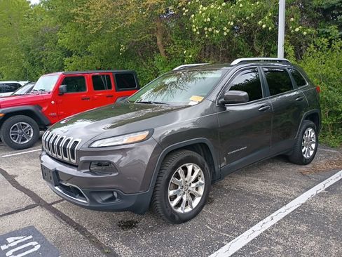 Used 2015 Jeep Cherokee Limited AWD/4WD image 5