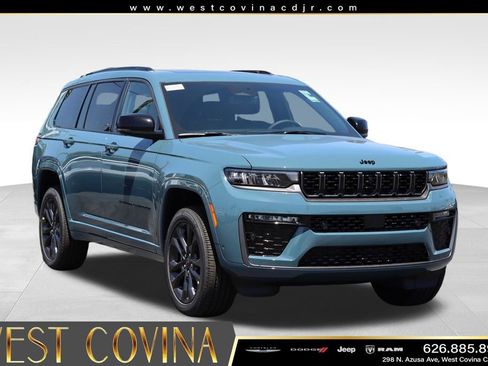 New 2026 Jeep Grand Cherokee L Limited AWD/4WD image 3