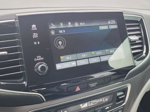 Used 2022 Honda Pilot Special Edition image 16