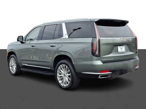 Used 2023 Cadillac Escalade Premium Luxury image 4